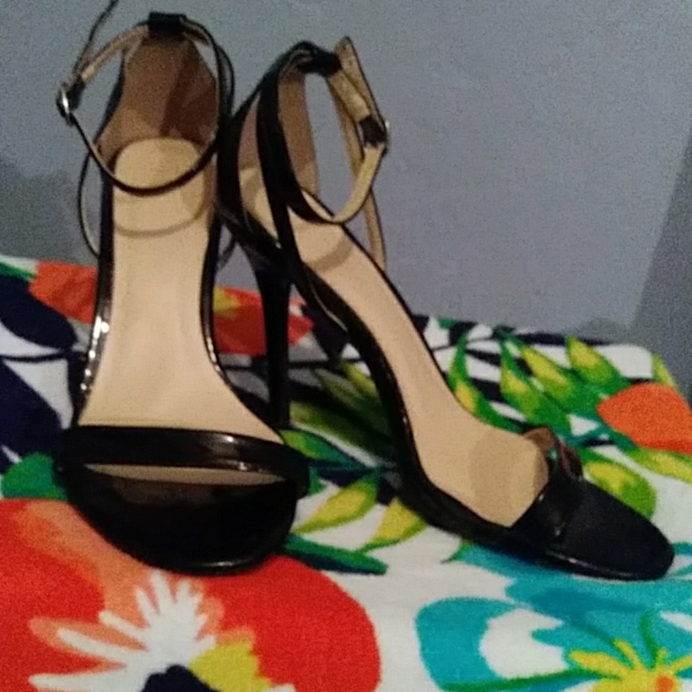 Stappy black heels